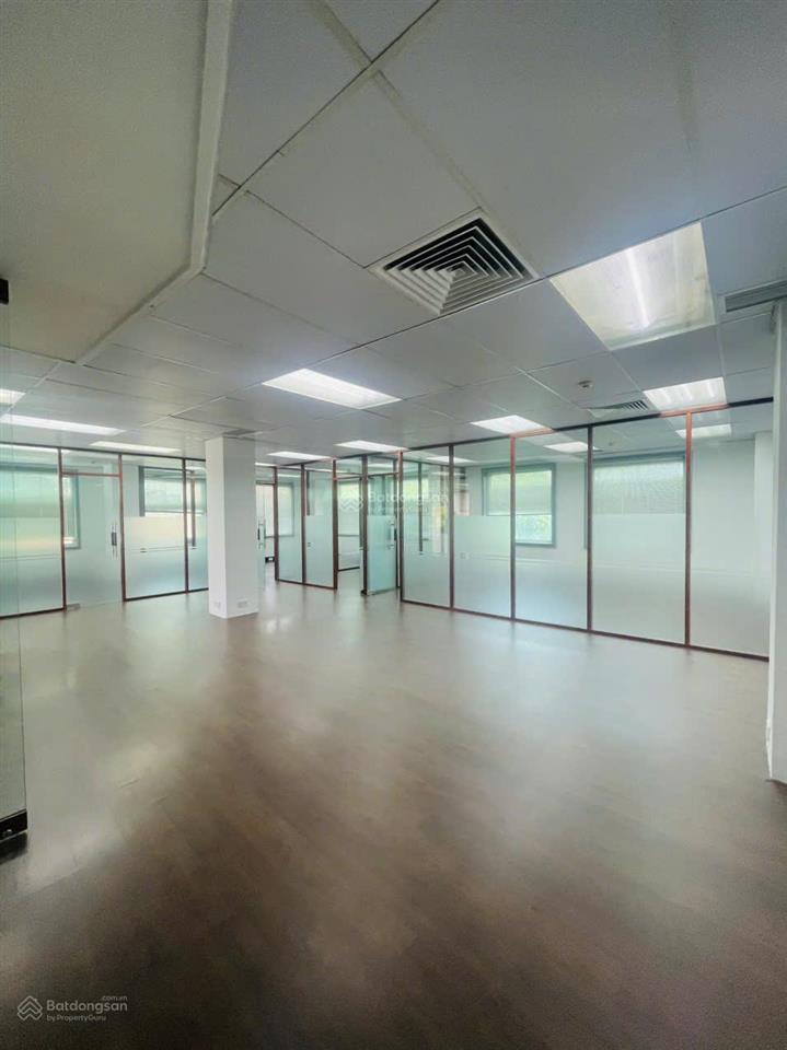 Cho thuê văn phòng diện tích 150m2 160m2 đường pasteur quận 1  0938 202 ***