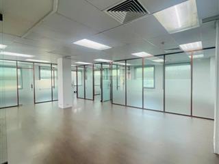 Cho thuê văn phòng diện tích 150m2 160m2 đường pasteur quận 1  0938 202 ***