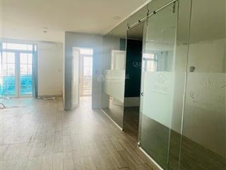 Cho thuê văn phòng giá rẻ siêu đẹp tại lê thạch, quận 4, 25 triệu, 65 m2