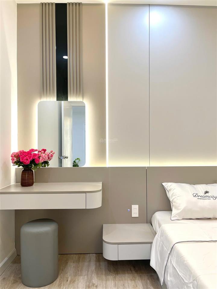 Một căn hộ nội thất mới chỉ việc xách vali vào ở, cách biển chỉ vài bước chân tại mt viễn triều