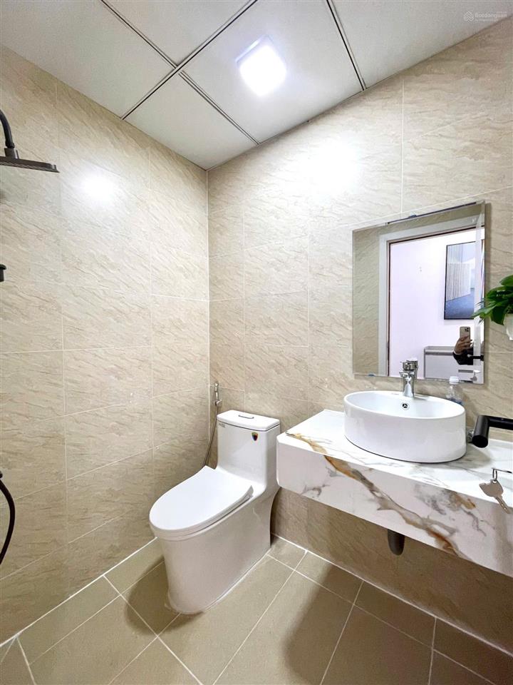 Một căn hộ nội thất mới chỉ việc xách vali vào ở, cách biển chỉ vài bước chân tại mt viễn triều