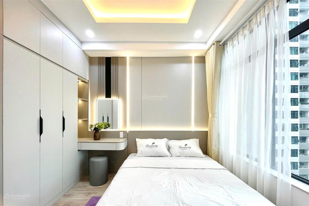 Một căn hộ nội thất mới chỉ việc xách vali vào ở, cách biển chỉ vài bước chân tại mt viễn triều