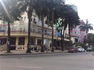 Cho thuê mặt bằng lô góc 180m  trung tâm linh đàm