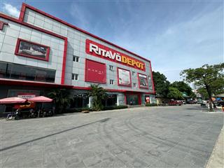Cho thuê nhà mặt phố cầu diễn, 4500m2, 3 tầng, mặt tiền 70m cực kỳ đắc địa