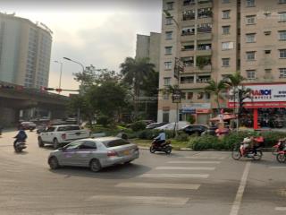 Siêu hót cho thuê 500m2 mặt phố phạm văn đồng, mặt tiền 15m, cầu giấy