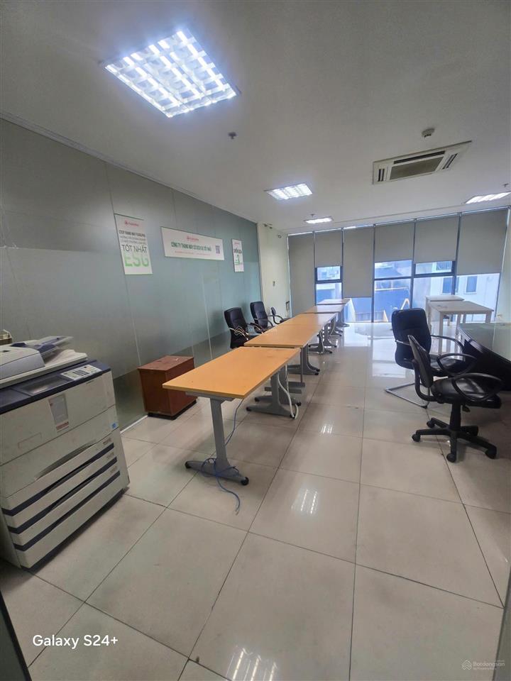 Cho thuê văn phòng 500m2 tại tòa nhà sakura  47 vũ trọng phụng, thanh xuân,