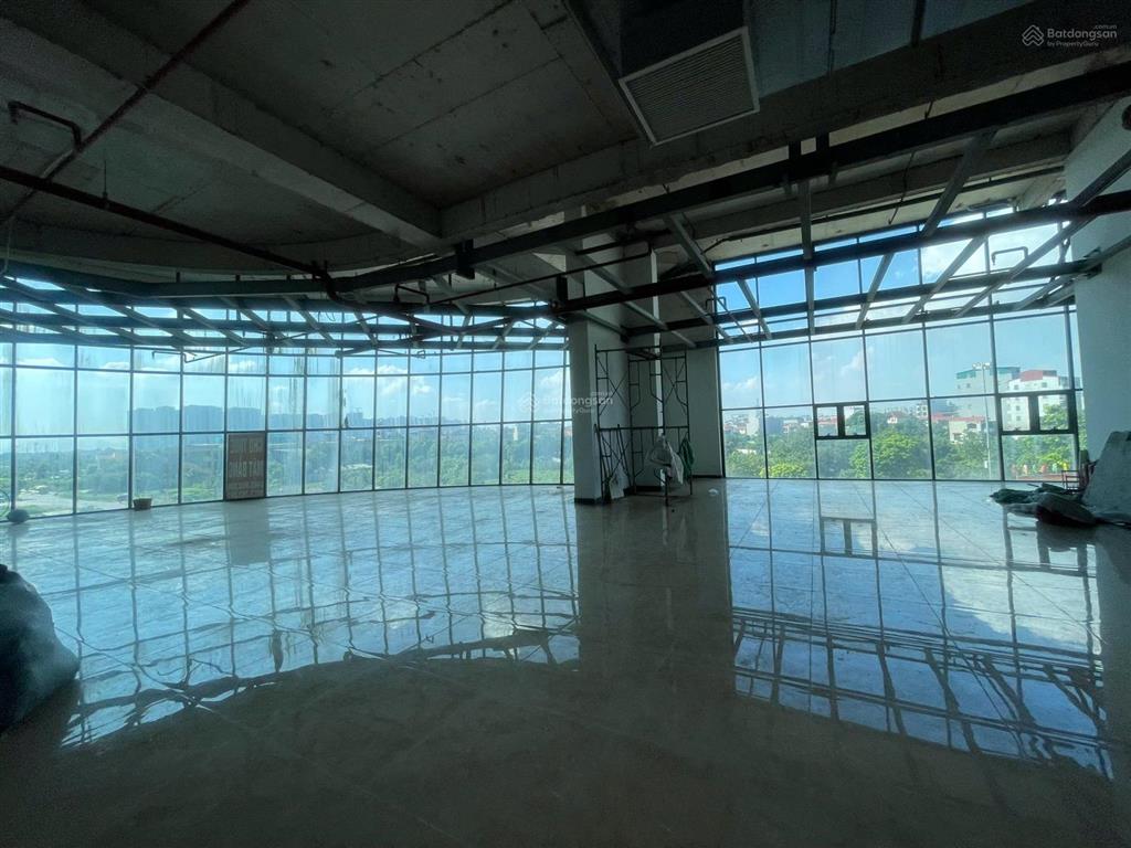 Cho thuê sàn thương mại 800m2 tầng 3 dự án thăng long city, đại mỗ giá chỉ 150.000đ/m2/tháng