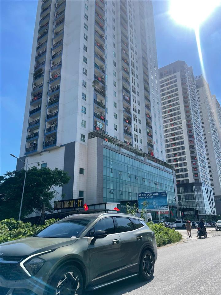Cho thuê sàn thương mại 800m2 tầng 3 dự án thăng long city, đại mỗ giá chỉ 150.000đ/m2/tháng