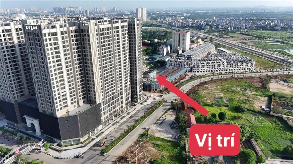 Tôi bán liền kề khu nhật 110m2 áp góc ngay chân chung cư wisteria, xây 5 tầng siêu đẹp, đã có sổ