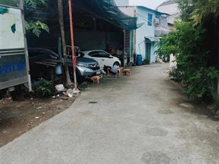 Nhà sát chợ dĩ an , p dĩ an 2tỷ6 dt 65m