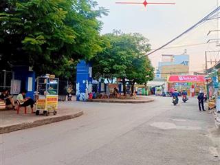 Nhà 2tỷ4 ngay nhà văn hóa xóm nghèo, dĩ an dt 65,3m2