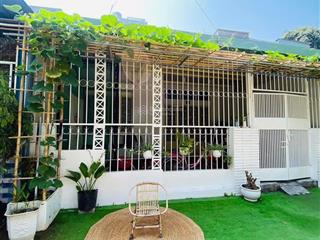 Nơi như này ở thủ đức 88m2 ngang 6.5m mà chỉ gần 5 tỏi. chờ gì nữa khách ơi.