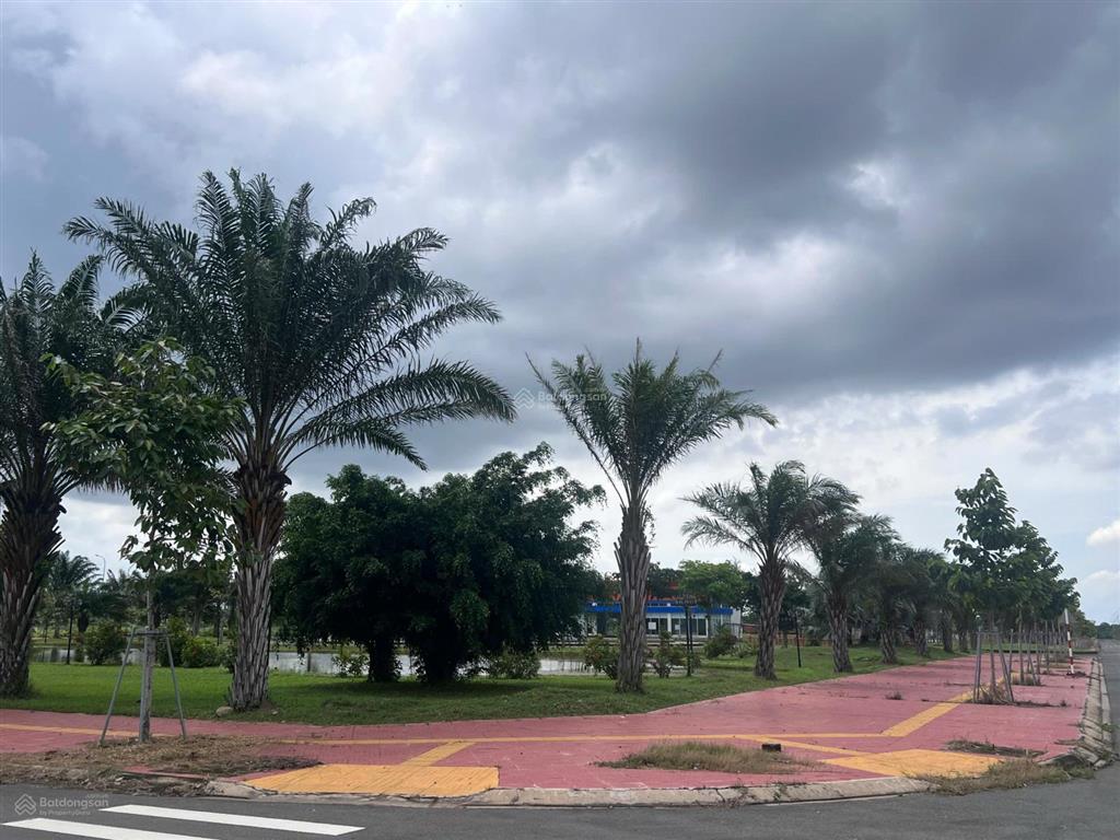 Hàng ngộp mega city 2, gần công viên cần thanh lý gấp bán, giá chỉ từ 12,9 tr/m2, gần đường 25c