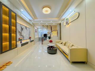 Bán nhà đẹp mặt tiền hẻm oto 90/3 dương cát lợi. tt nhà bè. dt 4x15m. giá 6.95 tỷ