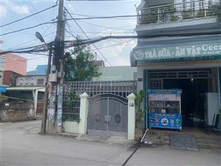 Bán nhà hai mặt tiền đẹp đối diện cổng bệnh viện gần trường thcs tân phong kinh doanh tốt