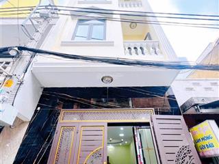 Chủ nhà bán gấp căn mặt tiền khu đường số  vĩnh hội p4, q4 nhà đẹp mới giá 12ty4