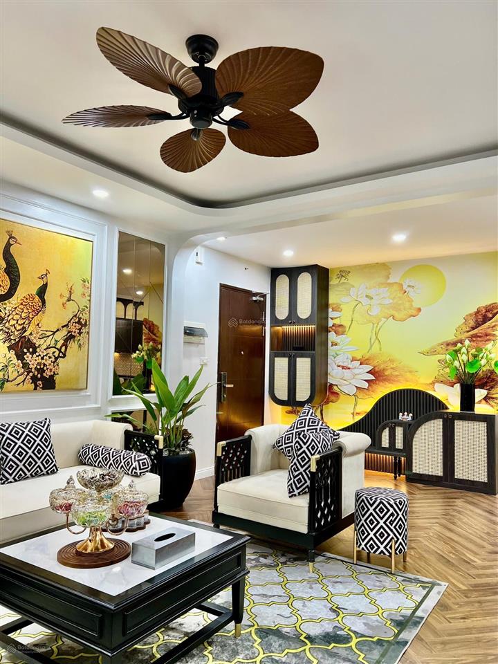 Bán gấp căn hộ khu sa diện tích 64m2 căn góc 2n + , full nội thất giá 4,7 tỷ. 0976 912 ***