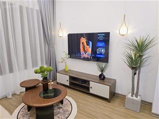Chính chủ gửi bán căn hộ 2n toà i4 diện tích 55m tầng trung full nội thất, 4,2 tỷ.  0976 912 ***