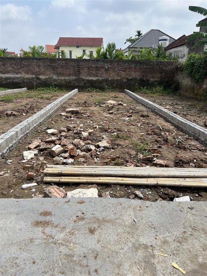 Bán gấp lô đất thổ cư để dành. dt 71m2