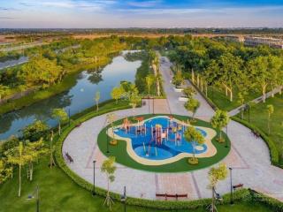 Nhà phố swanpark 1 trệt 2 lầu (đẹp như hình), vị trí cực thoáng mát cạnh công viên, giá siêu tốt