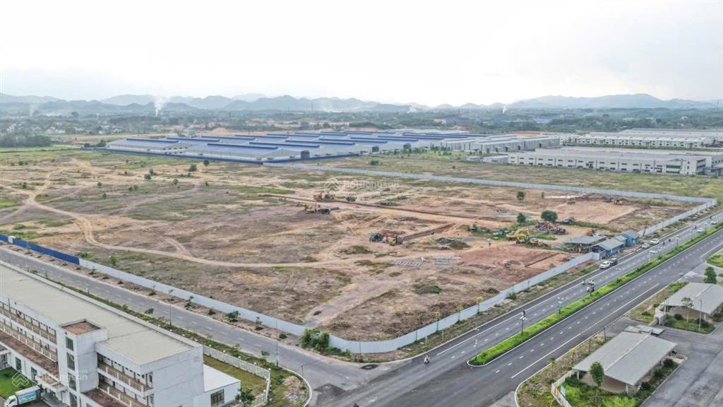 Chuyển nhượng lô 2.000m2 tại cụm công nghiệp ninh hiệp hà nội