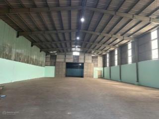 Kho xưởng siêu hot 1000m2 cần cho thuê ngay mặt tiền bùi tư toàn, p. an lạc, q. bình tân