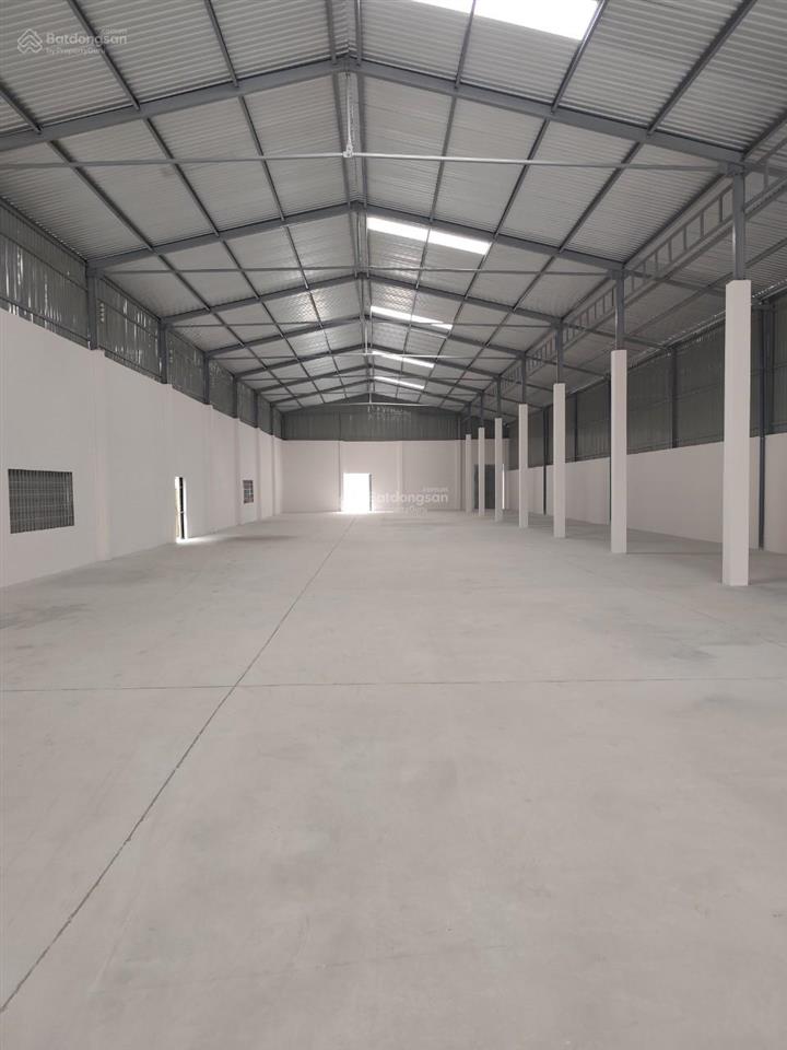 Kho cho thuê siêu vip 1.400m2 gần công viên hoàng văn thụ, tân bình