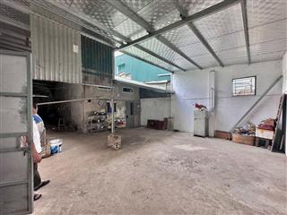 195m kho xưởng khu vực Yên Sở cần cho thuê, cont đỗ, giá 18tr/th