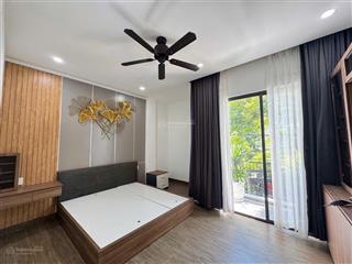 Nhà mặt phố khúc hạo, 8,9 tỷ, 100m2, 2pn, 2wc, 2 tầng