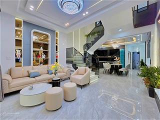 Nhà 3 tầng mặt tiền đường 5m5 bàu năng 1 gần lý thái tông. cách biển 500m.s= 88m2 giá 8.75 tỷ