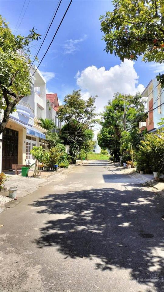 Mặt tiền đường 5m5 hoà minh 4 cách biển 200m. s= 80m2 ( 5x16) giá 6.1xx tỷ