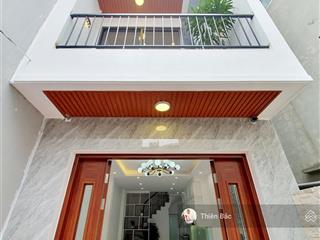 3 bước chân ra chợ kim chung, ô tô đỗ 24/7 cách 100m nhà yên vĩnh, ngõ sh quay đầu, 2 tỷ là có
