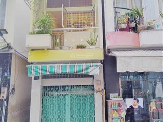 Bán nhà mặt tiền đường nguyễn hữu hào, p9, quận 4. dt 2,76m x 14m ( nở hậu 3,3m) 43,9m2  2 tầng