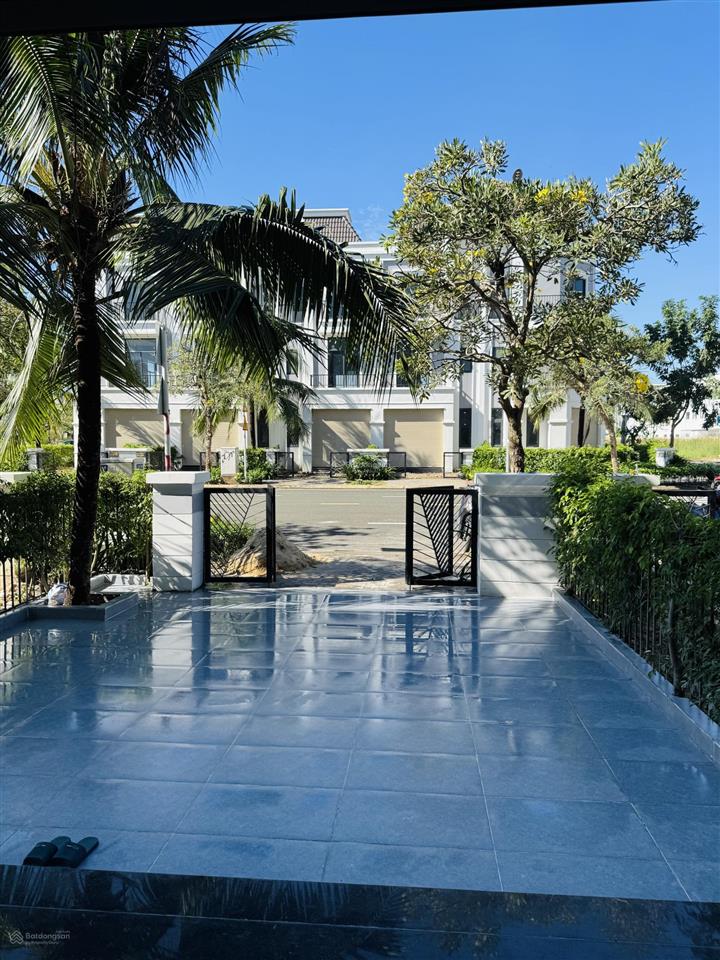 Cho thuê căn nhà trục chính dự án phúc an garden mới 100%, đầy đủ nội thất cao cấp 13tr/tháng