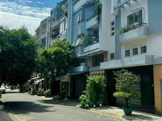 Bán nhà ba căn liền kề 1 trệt, 1 lầu hẻm xe hơi đường bình quới p.27 bt, giá 28 tỷ tl