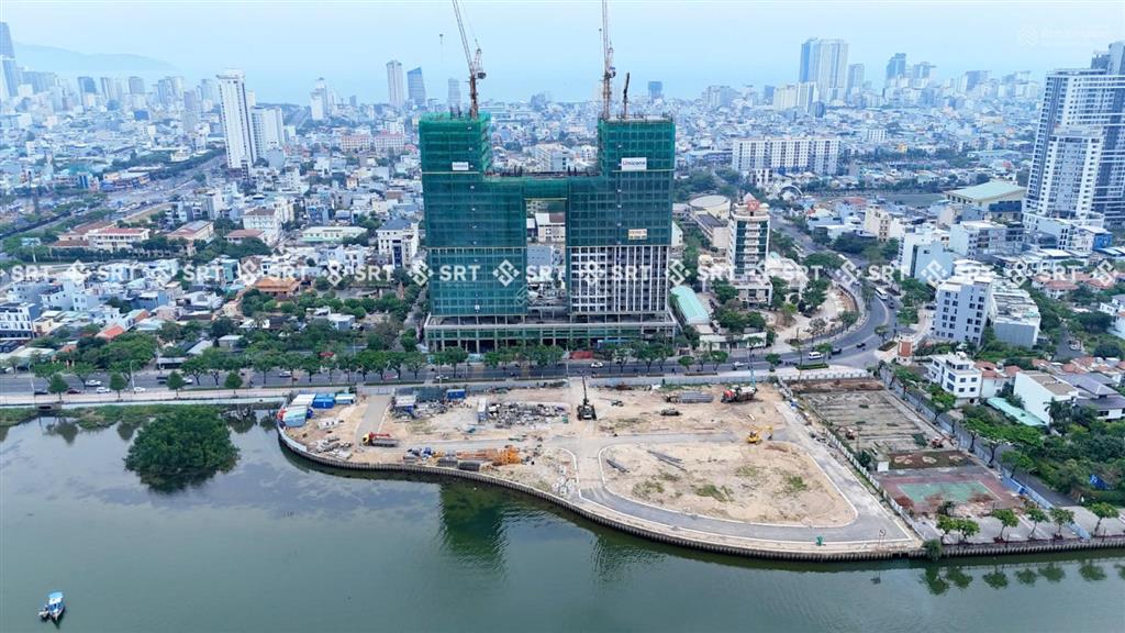 Sun group ra mắt siêu phẩm 12 căn villa mặt sông sở hữu lâu dài, giá từ 220 tr/m2.  0905 661 ***