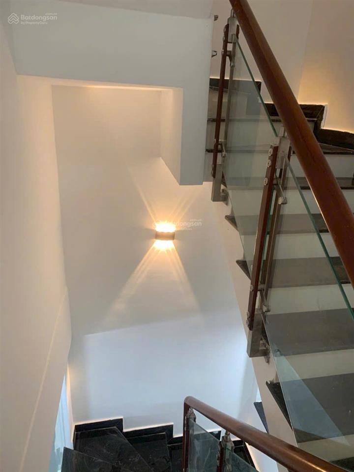 Bán nhà 1 trệt 3 lầu thạnh xuân 25, q12. dt 4 x 13.5m