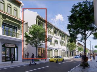 Cần bán căn xẻ khe, xây 3 tầng 1 tum, tổng diện tích sàn 204m2, thanh toán tiền đất chỉ 69triệu/m2