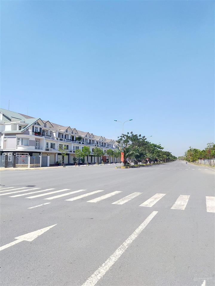 Mình có lô đất long hưng bán gấp, vị trí cực đẹp, giá rất tốt,  0799 086 *** lâm
