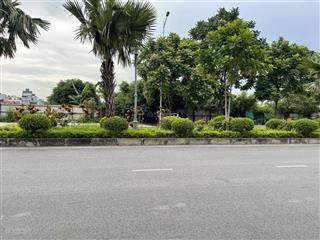 Bán biệt thự 200m2 khu đô thị xuân phương, giá tốt 30 tỷ vnd