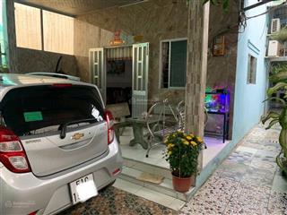 Bán nhà góc 2mt 131m2 thổ cư đường xe hơi hưng long, bình chánh