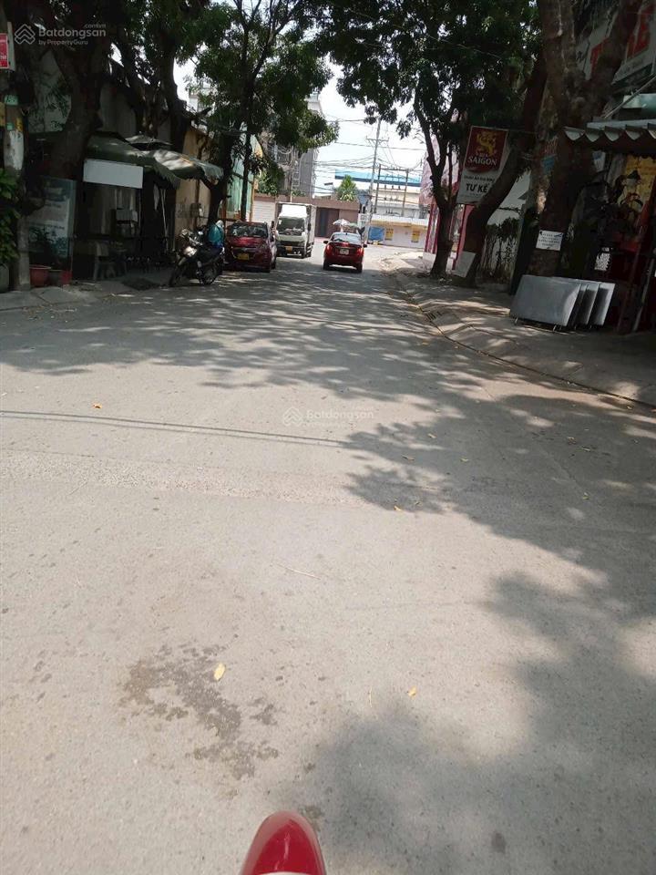 Bán gấp đất thổ cư kdc hồ bắc 114m2 kế bên ủy ban xã tân kiên