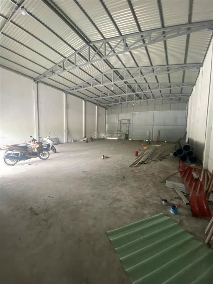 Bán kho 1242m2 hoàn công mt láng le bàu cò