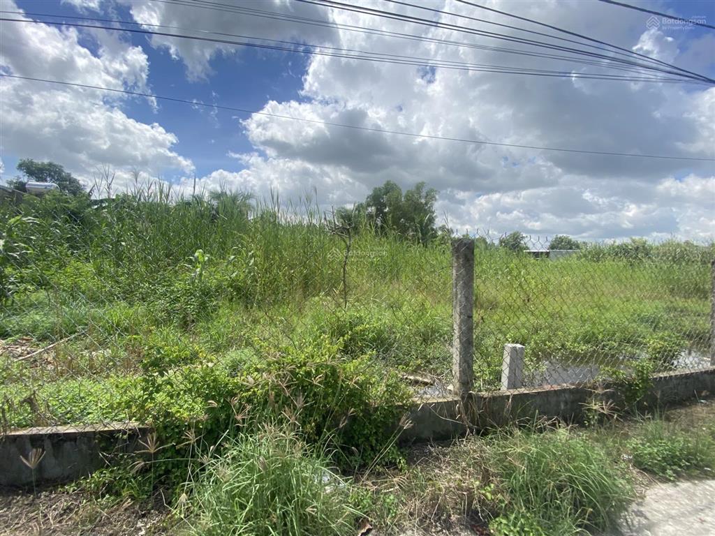 Chủ cần bán gấp giá tốt 132m2 full thổ cư giá chỉ có 2tỷ350