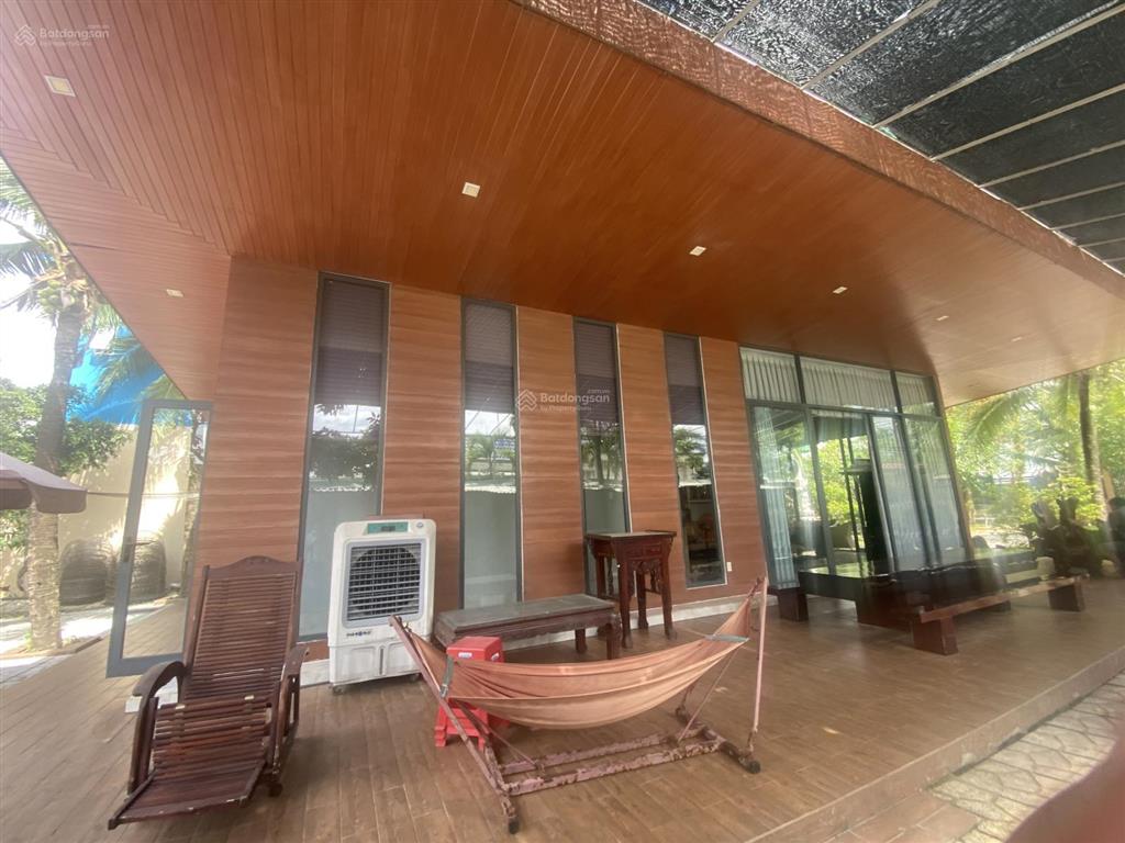 Bán biệt thự nhà vườn 1200m2 thổ cư 2 mặt tiền xã tân nhựt