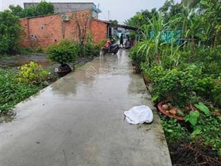 Bán đất 600m2 full thổ cư ngang 32m xã tân quý tây