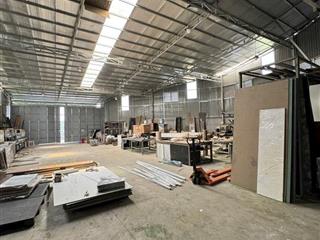Bán kho xưởng 1000m2 đường tải 6t xã tân quý tây