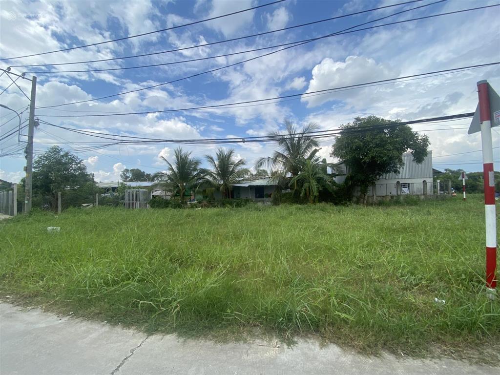 Bán hạ giá 153m2, thổ cư đường xe tải giá 2.9 tỷ