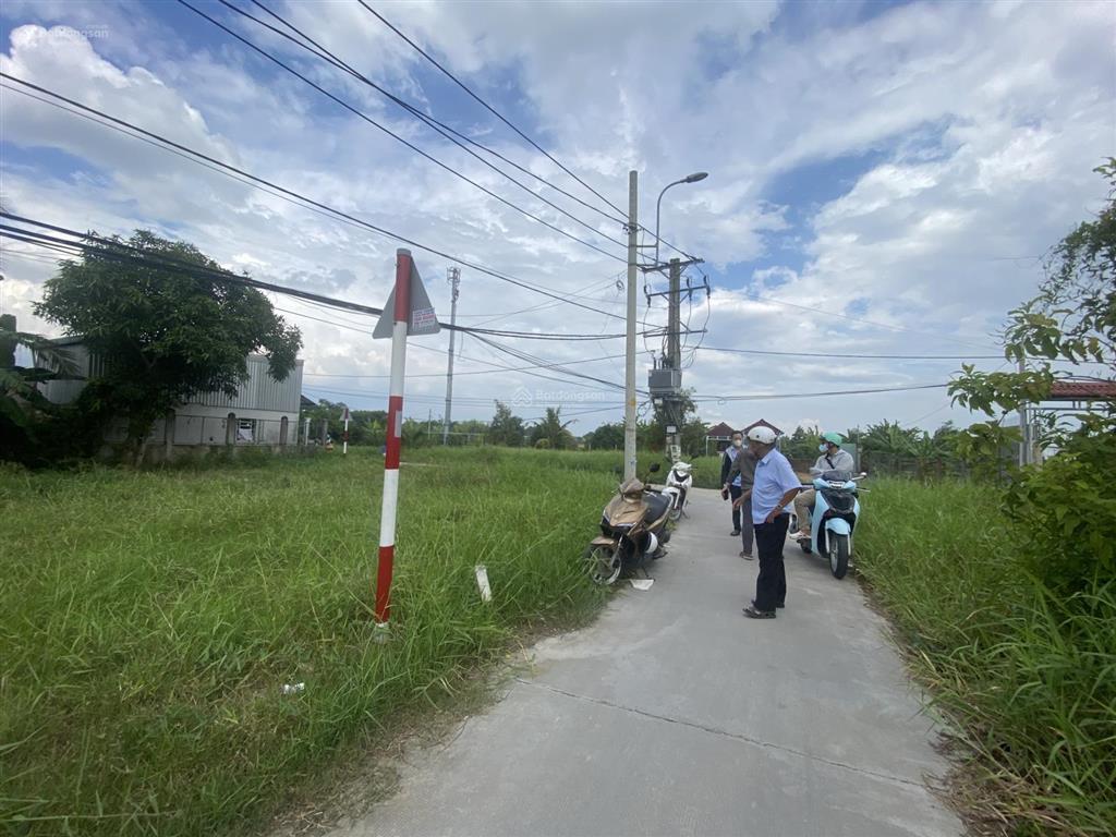 Bán hạ giá 153m2, thổ cư đường xe tải giá 2.9 tỷ