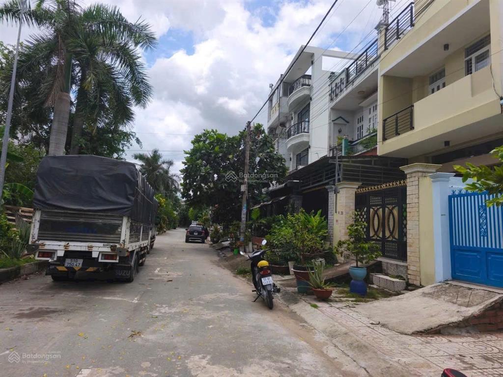 Bán đất ở 100m2 kdc metro 3a gần nv phạm ngọc thạch